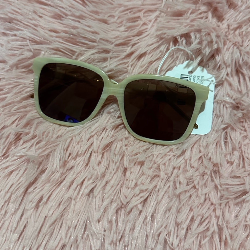 Gucci sunglasses